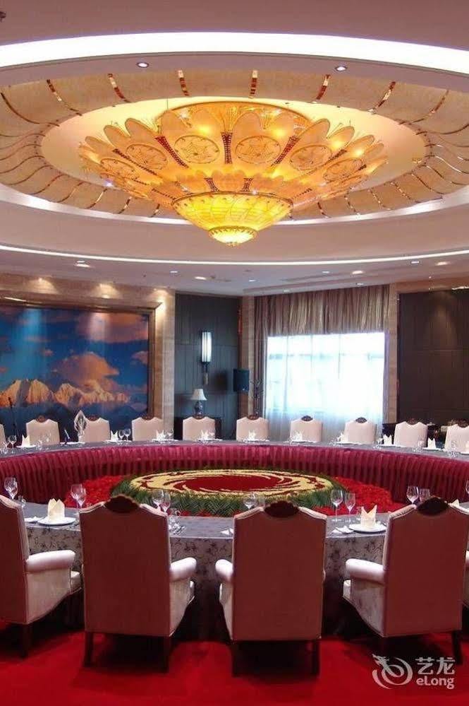 Jingyue Lake Hotel Dujiangyan Εξωτερικό φωτογραφία