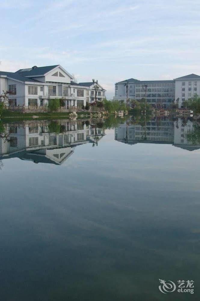Jingyue Lake Hotel Dujiangyan Εξωτερικό φωτογραφία