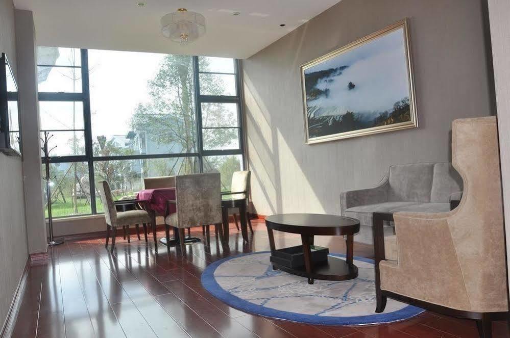Jingyue Lake Hotel Dujiangyan Εξωτερικό φωτογραφία
